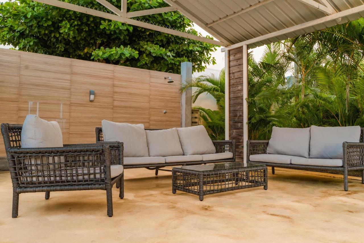 Stella Marris Beachfront Villa Pointe aux Sable Eksteriør bilde